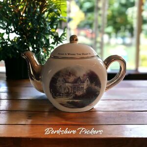TELEFLORA GIFT THOMAS KINKADE "HOME‎ IS WHERE THE HEART IS II "DECORATIVE TEAPOT